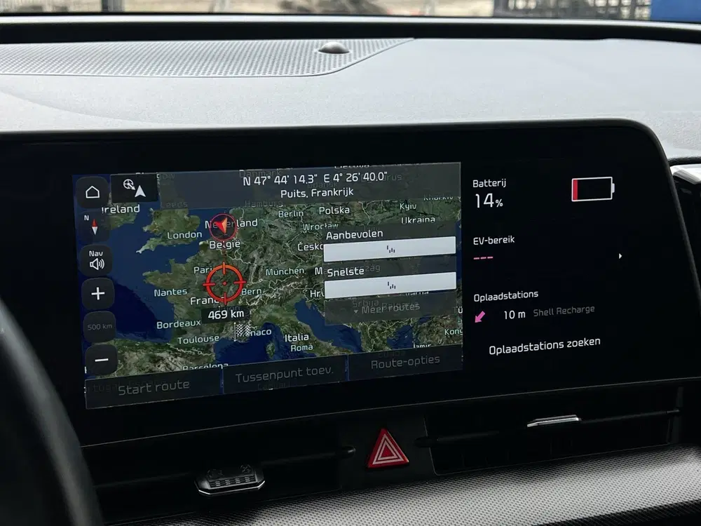 Kia Sportage 1.6 T-GDi PHEV AWD DynamicLine uit 2024, foto 14