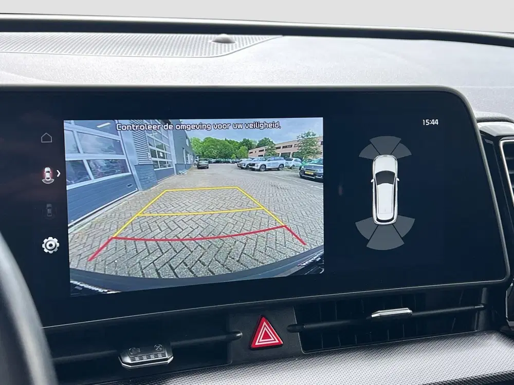Kia Sportage 1.6 T-GDi PHEV AWD DynamicLine uit 2024, foto 15