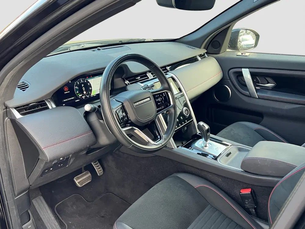 Land Rover Discovery Sport P300e 1.5 R-Dynamic SE R-Dynamic uit 2021, foto 2