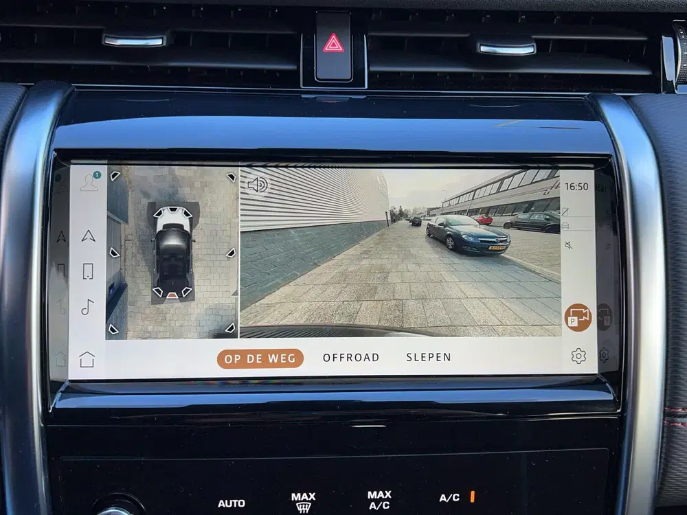 Land Rover Discovery Sport P300e 1.5 R-Dynamic SE R-Dynamic uit 2021, foto 5