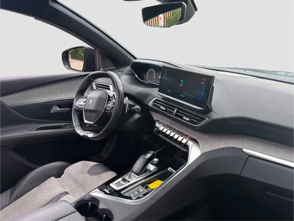 Peugeot 3008 1.6 HYbrid4 300 Blue Lease GT uit 2021, foto 11