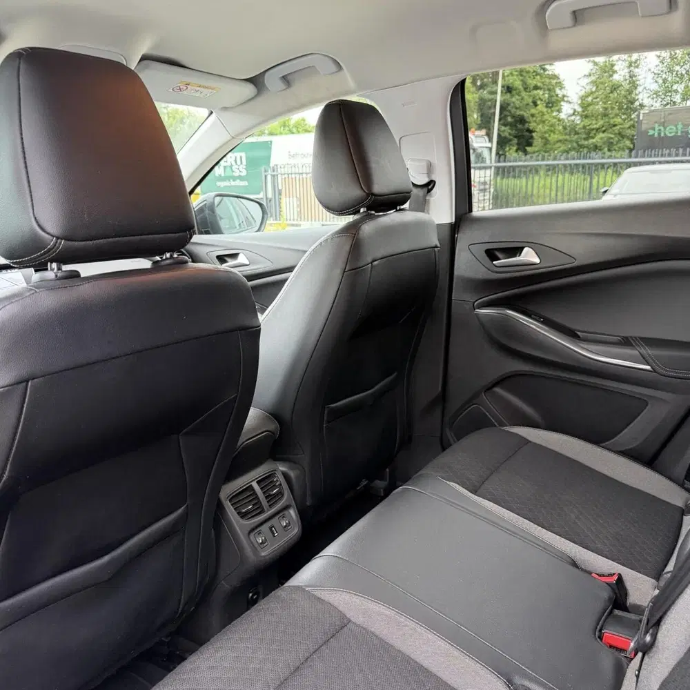 Opel Grandland 1.2 Turbo 2019 uit 2019, foto 10