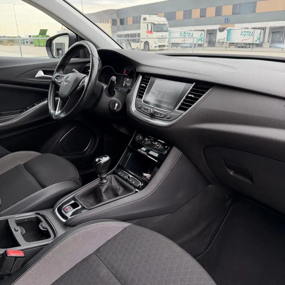Opel Grandland 1.2 Turbo 2019 uit 2019, foto 9