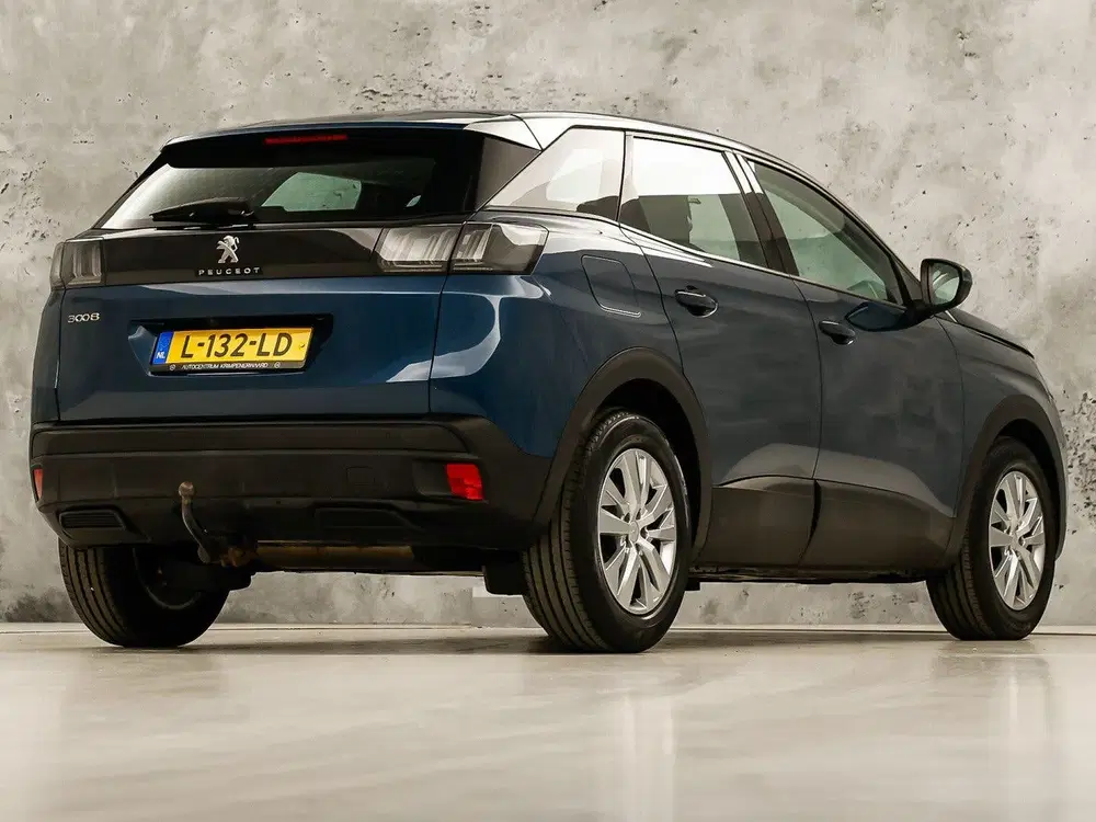 Peugeot 3008 1.2 PureTech Premium Automaat (APPLE CARPL uit 2021, foto 5