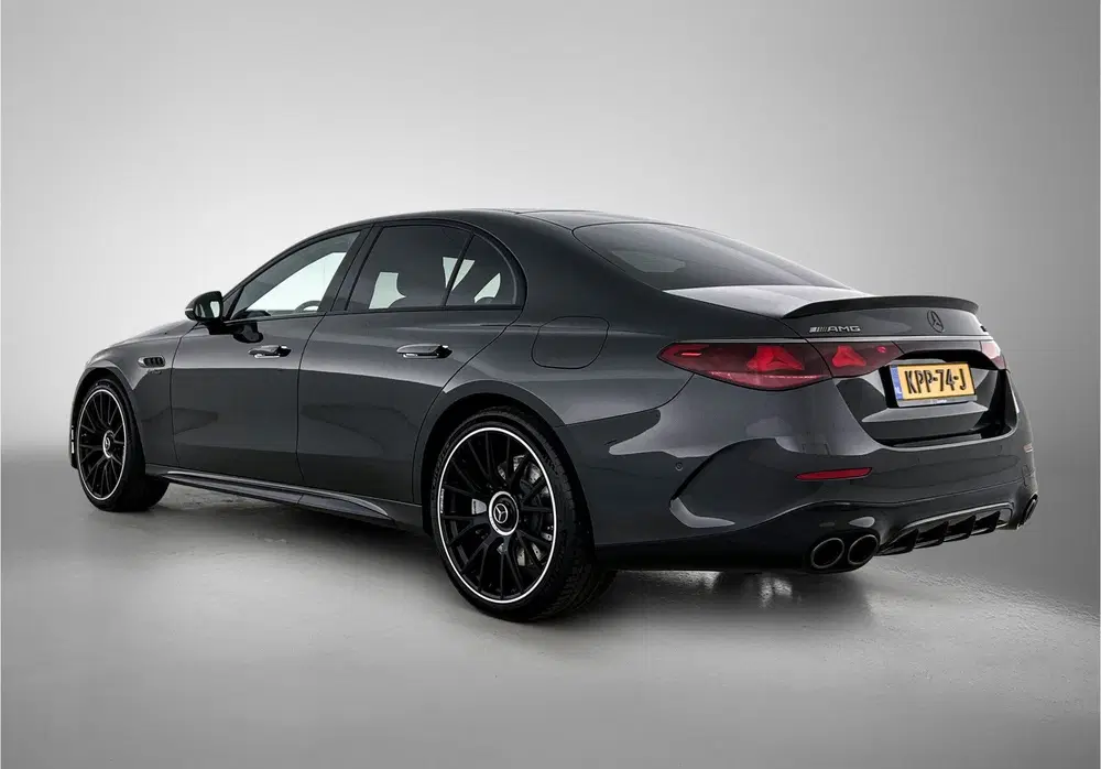 Mercedes-Benz E-Klasse Mercedes-AMG 53 4MATIC+ AMG Night 1+2 uit 2025, foto 14