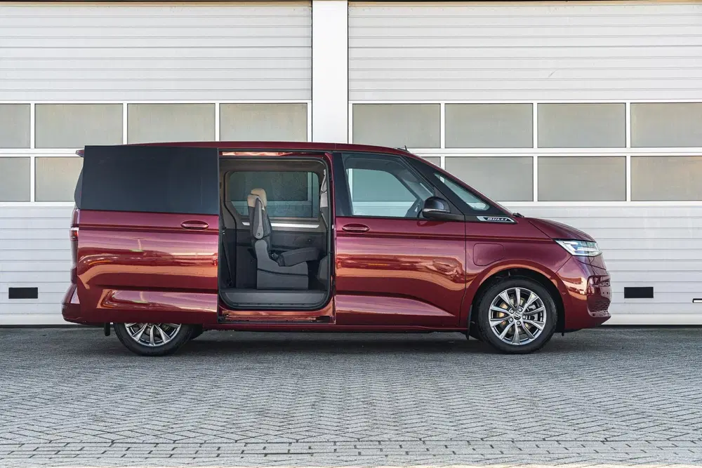 Volkswagen Multivan 1.5 eHybrid 245pk L1 Bulli Edition 4Moti uit 2026, foto 13