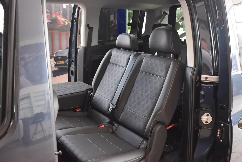 Ford Tourneo Connect 1.5 EcoBoost PHEV L2 Limited uit 2026, foto 5