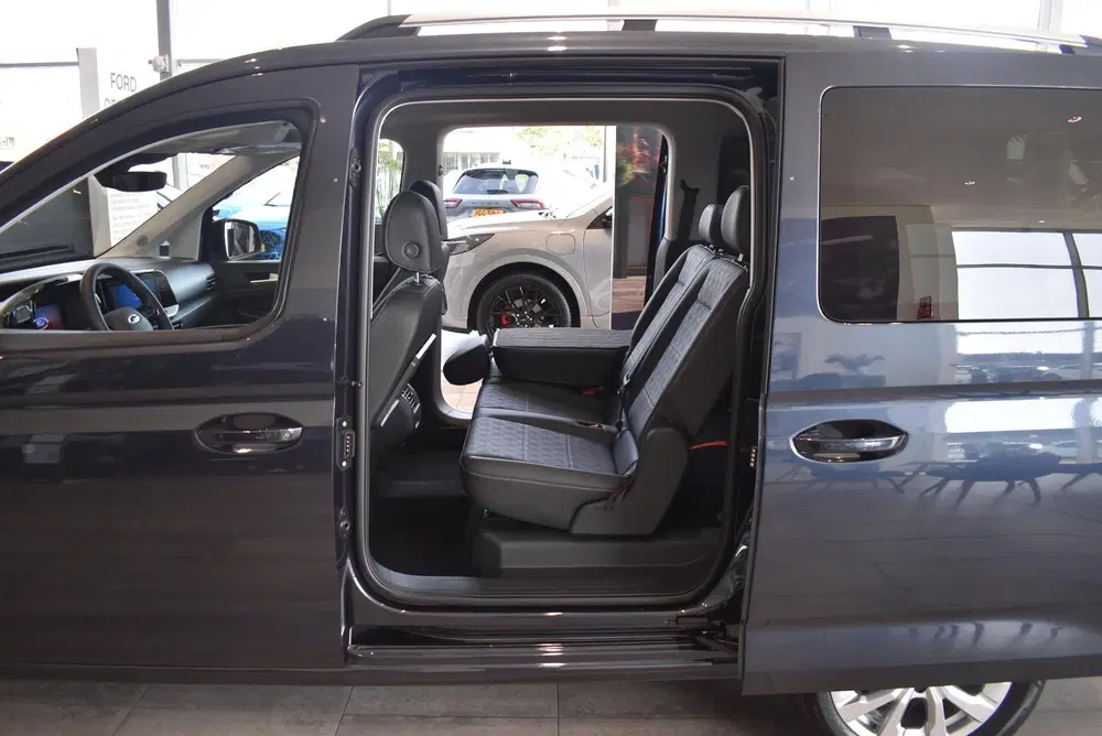 Ford Tourneo Connect 1.5 EcoBoost PHEV L2 Limited uit 2026, foto 6