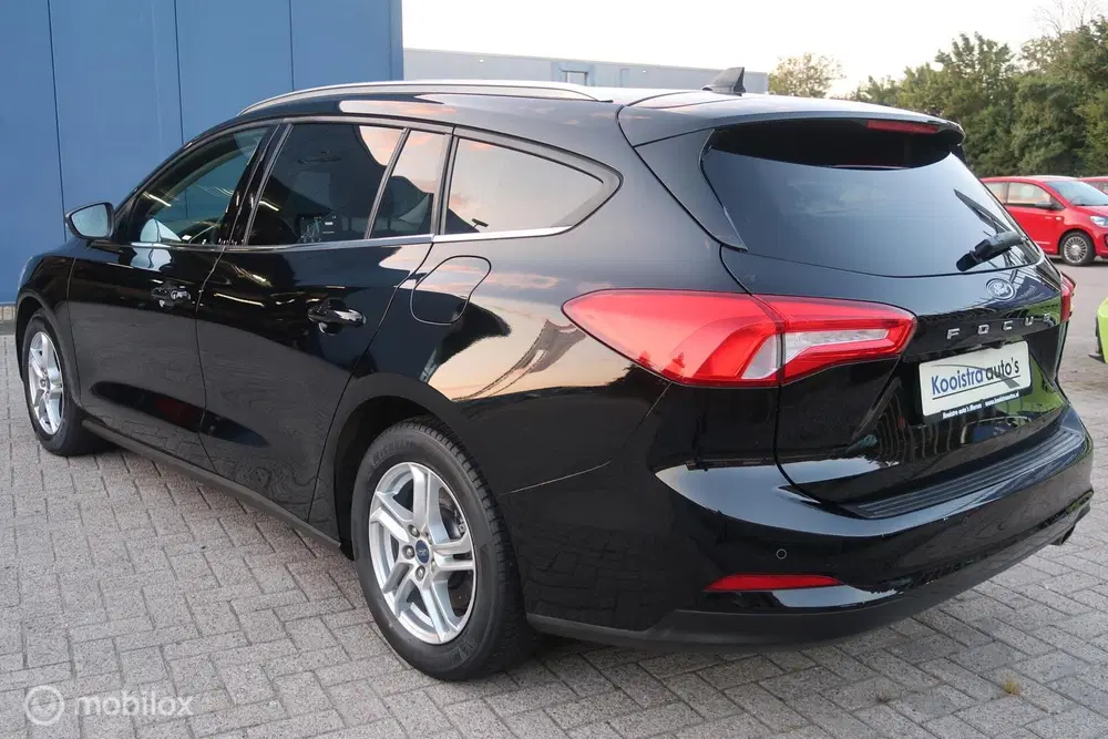 Ford Focus 1.0 EcoBoost EDITION EDITION CARPLAY uit 2019, foto 5