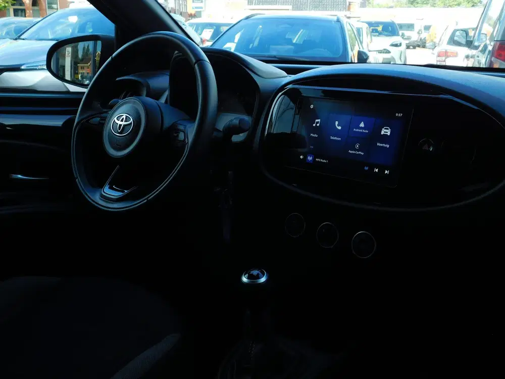 Toyota Aygo X 1.0 VVT-i MT Play (bj 2025) uit 2025, foto 10