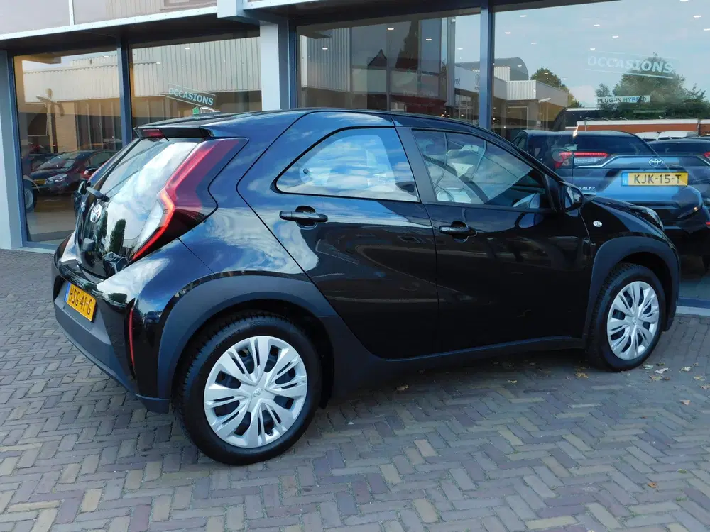 Toyota Aygo X 1.0 VVT-i MT Play (bj 2025) uit 2025, foto 6