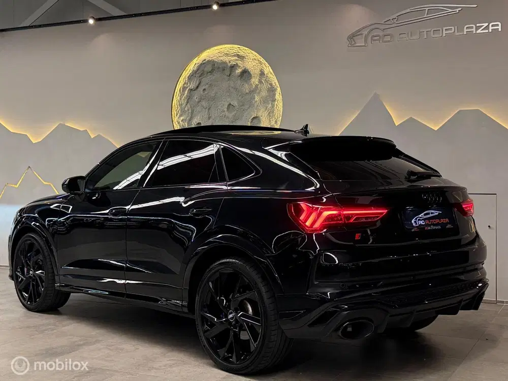 Audi RS Q3 Sportback 2.5 TFSI Panorama uit 2020, foto 8