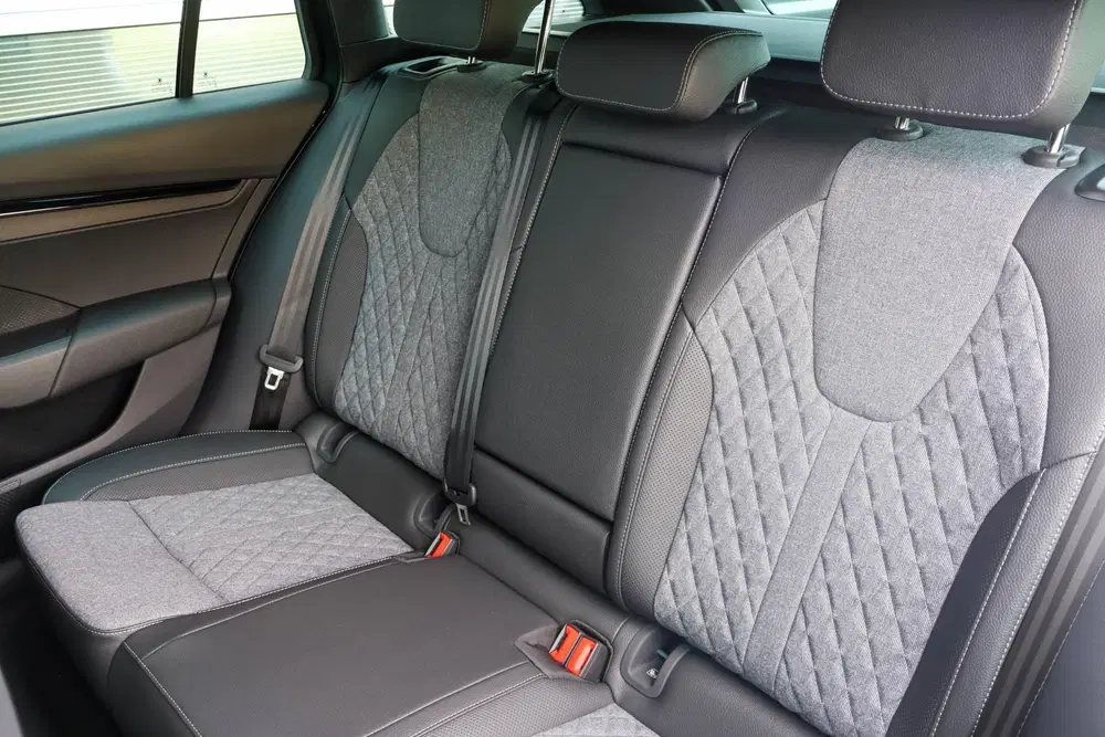 Skoda Octavia 1.5 TSI 150pk MHEV Sportline Tour uit 2026, foto 6