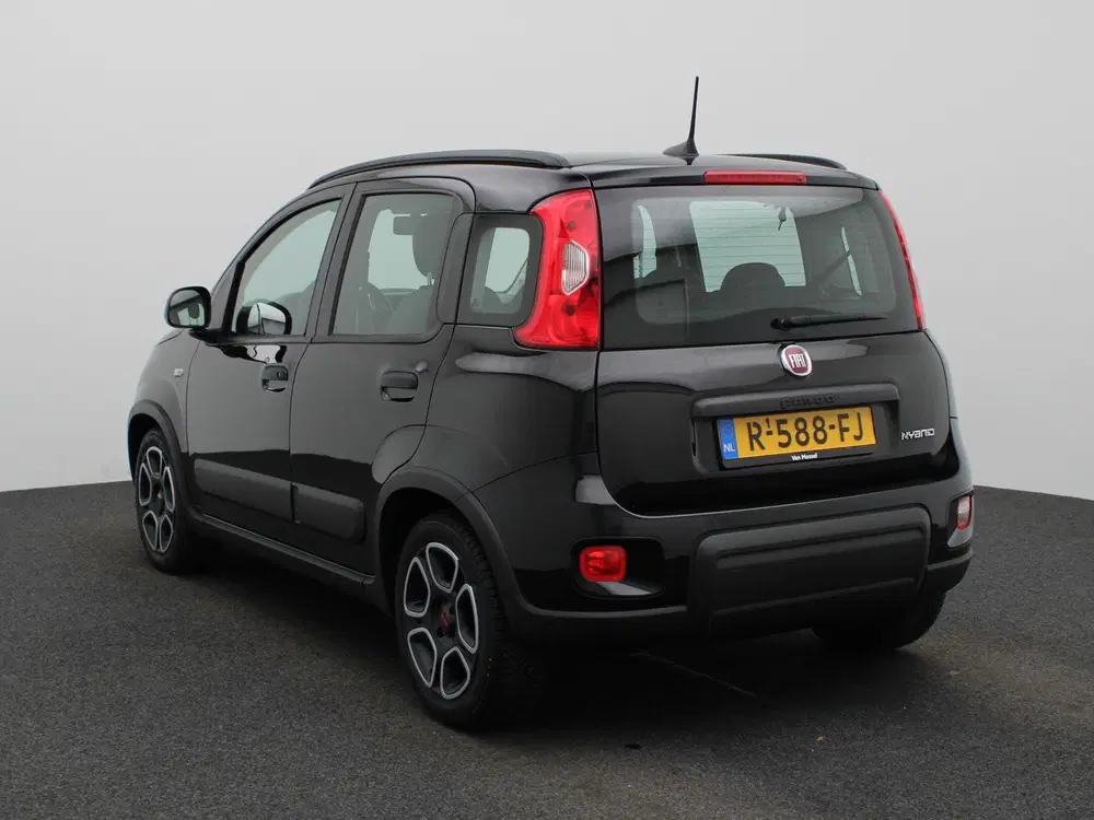 Fiat Panda 1.0 Hybrid City Life uit 2022, foto 2