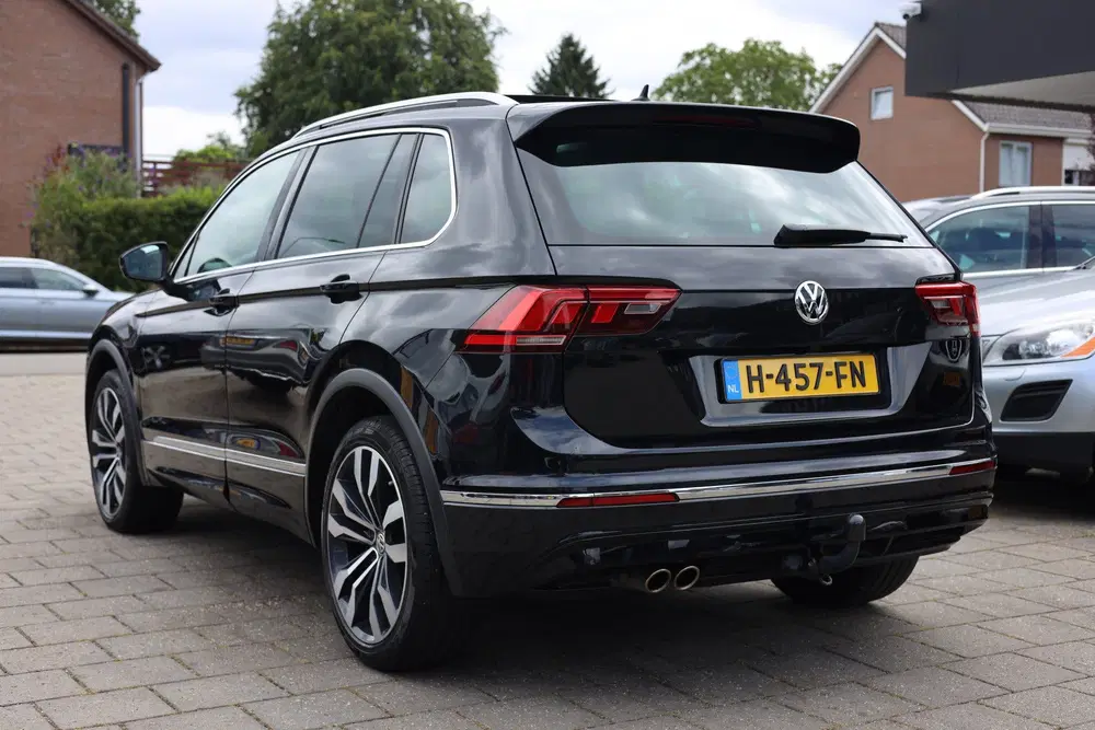 Volkswagen Tiguan 2.0 TSI 4MOTION uit 2019, foto 5