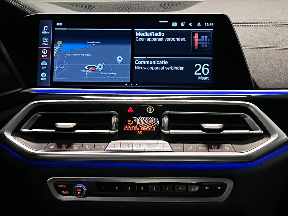 BMW X6 M50i High Exe Aut Panodak Laserlight Night uit 2020, foto 7