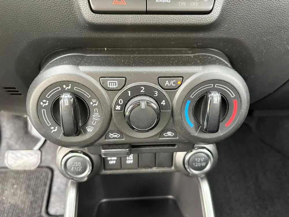 Suzuki Ignis 1.2 Smart Hybrid Select AUTOMAAT LMV AIRCO uit 2022, foto 13