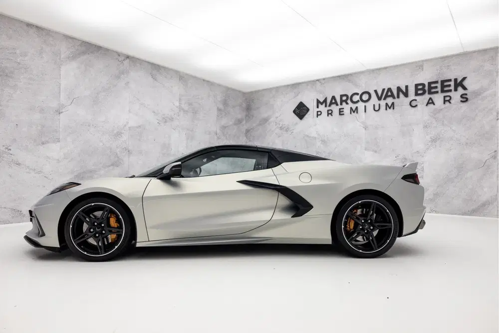 Chevrolet Corvette C8 Stingray Convertible 6.2L V8 uit 2021, foto 10