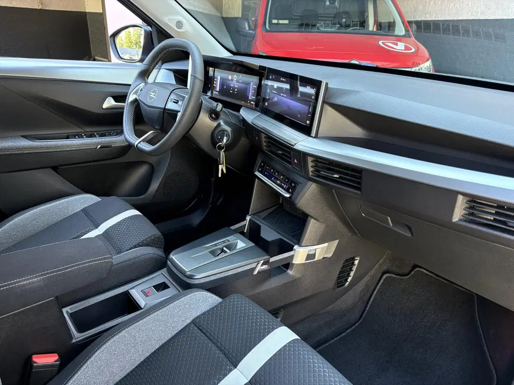 Opel Frontera Electric GS 44 kWh uit 2025, foto 15