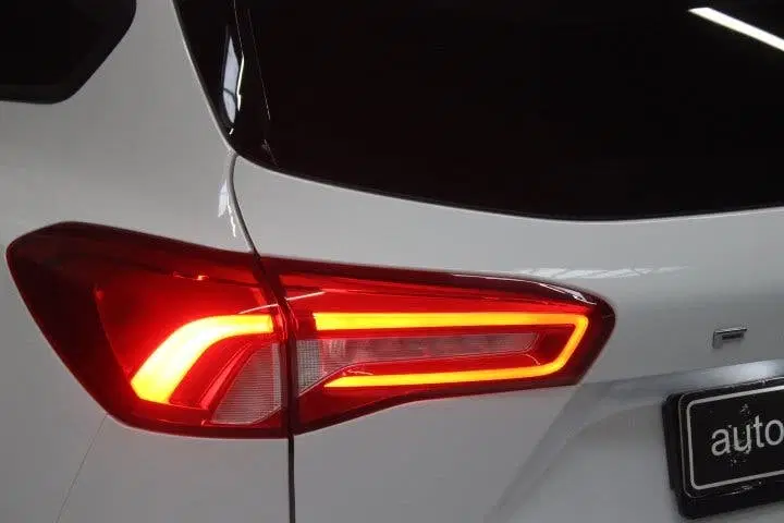 Ford Focus 1.0 EcoBoost Hybrid ST Line X Business uit 2020, foto 11