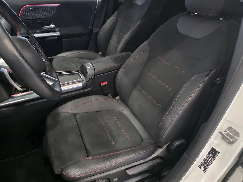 Mercedes-Benz GLA GLA 200 AMG Line uit 2024, foto 9