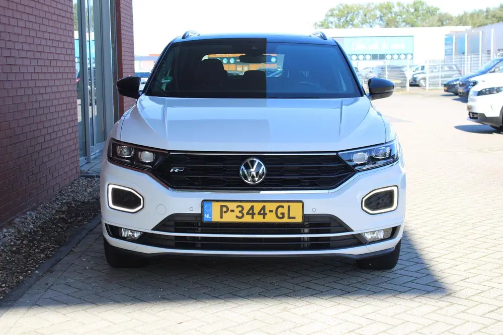 Volkswagen T-Roc 1.5 TSI Sport Business R uit 2021, foto 2
