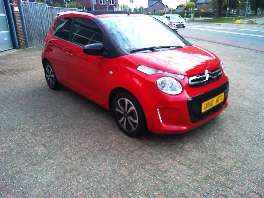 Citroën C1 Citroen C1 1.0 VTi Airscape Shine uit 2020, foto 2