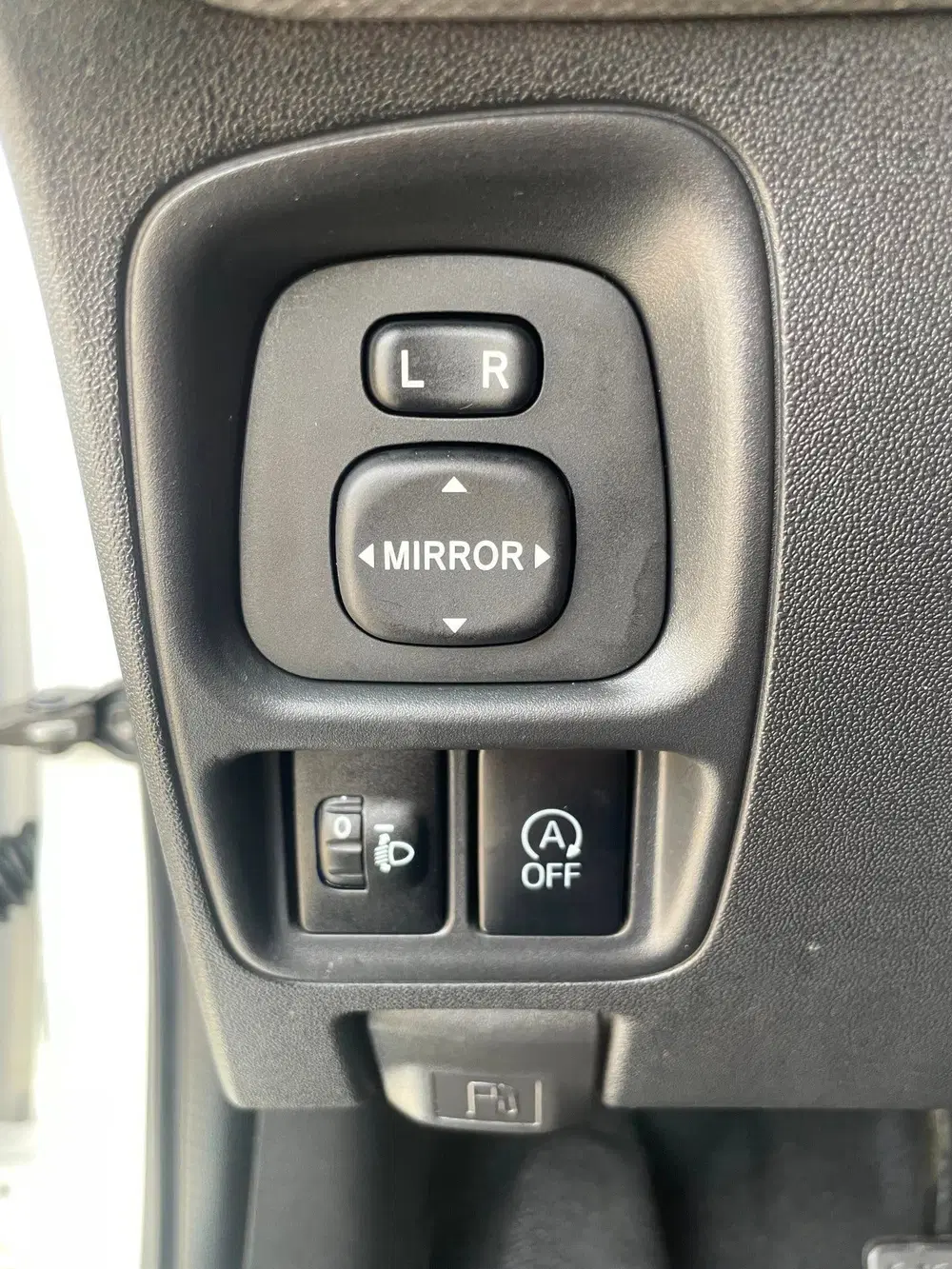 Peugeot 108 1.0 e-VTi Allure uit 2020, foto 8