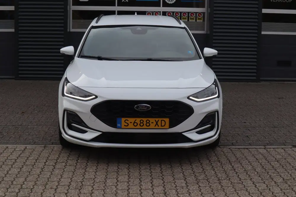Ford Focus 1.0 EcoBoost Hybrid ST Line uit 2023, foto 2
