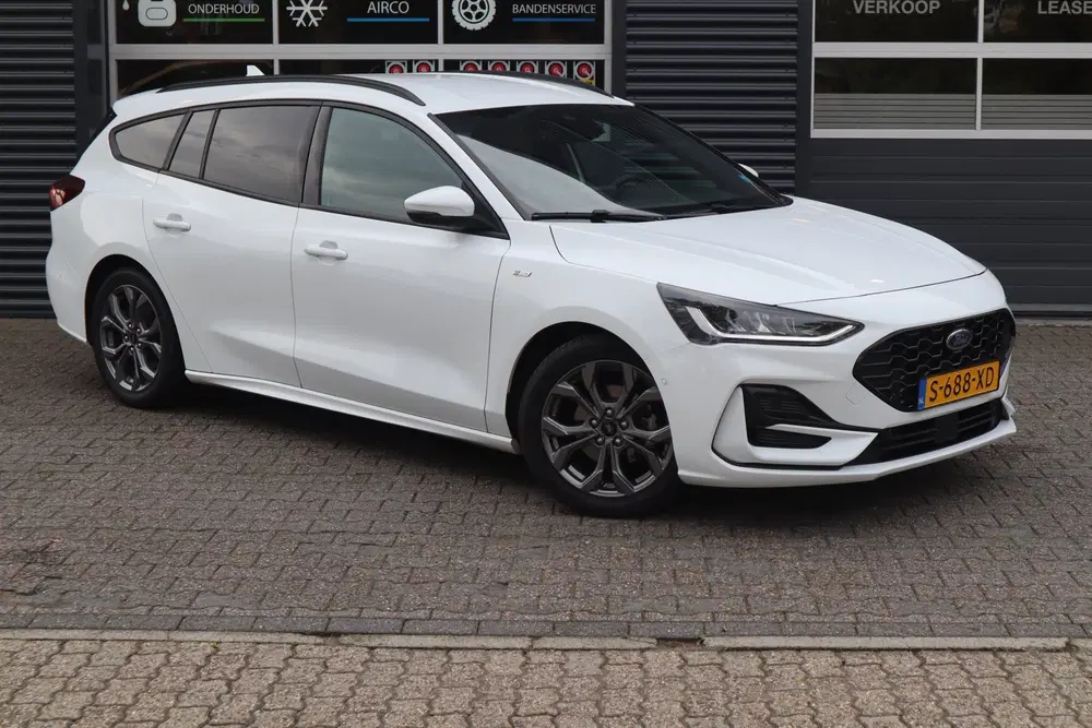 Ford Focus 1.0 EcoBoost Hybrid ST Line uit 2023, foto 3