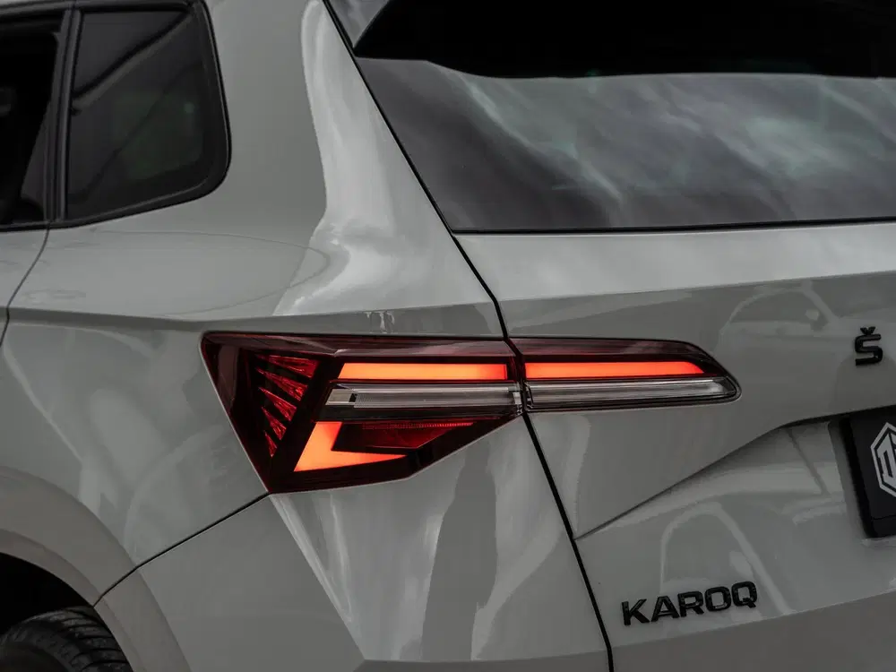 Skoda Karoq 1.5 TSI ACT 150PK DSG Sportline Business uit 2023, foto 11