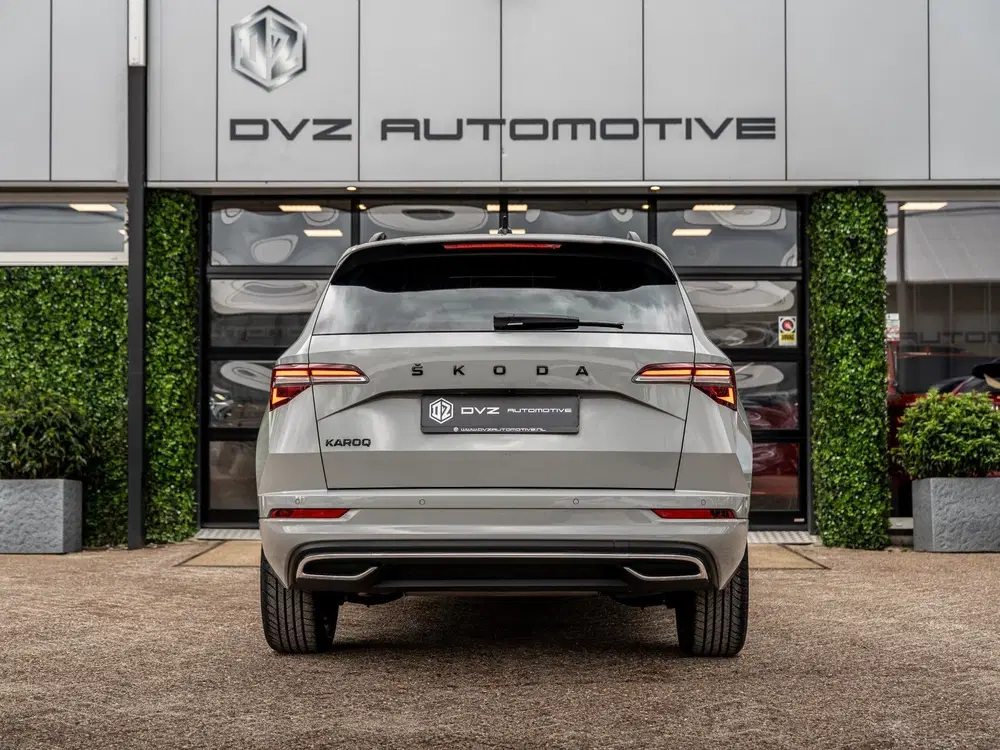 Skoda Karoq 1.5 TSI ACT 150PK DSG Sportline Business uit 2023, foto 9