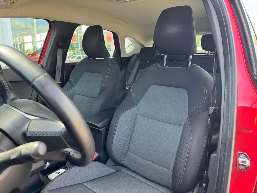 Renault Captur 1.6 E-Tech Hybrid 145 Intens uit 2022, foto 5