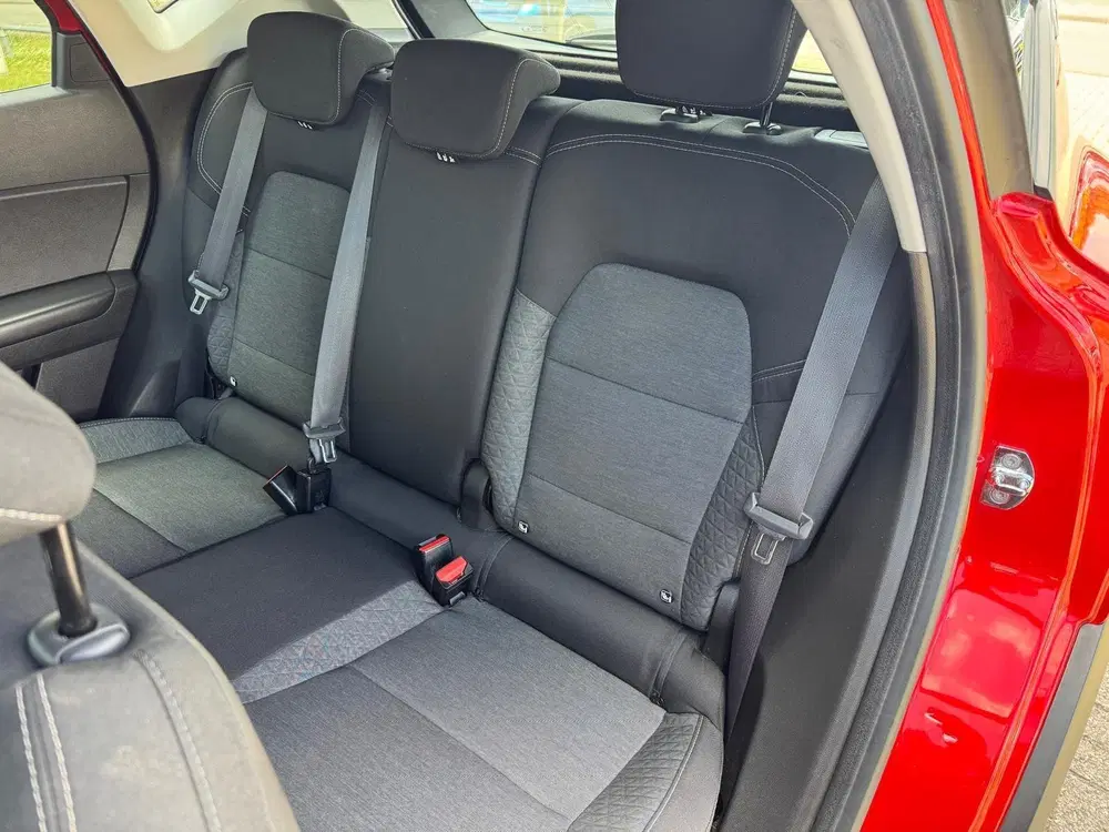 Renault Captur 1.6 E-Tech Hybrid 145 Intens uit 2022, foto 6
