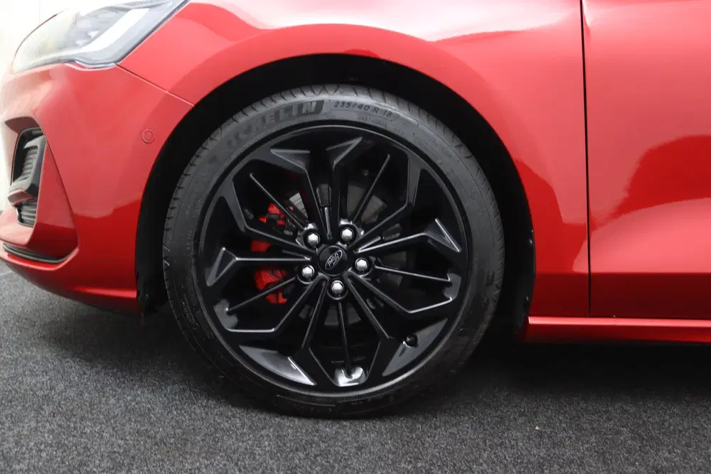 Ford Focus 1.0 EcoBoost Hybrid ST Line X Black Editio uit 2024, foto 13