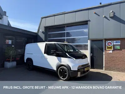 Kia PV5 L2H1 Essential 71.2 kWh NIEUW DIREKT LEVER uit 2026