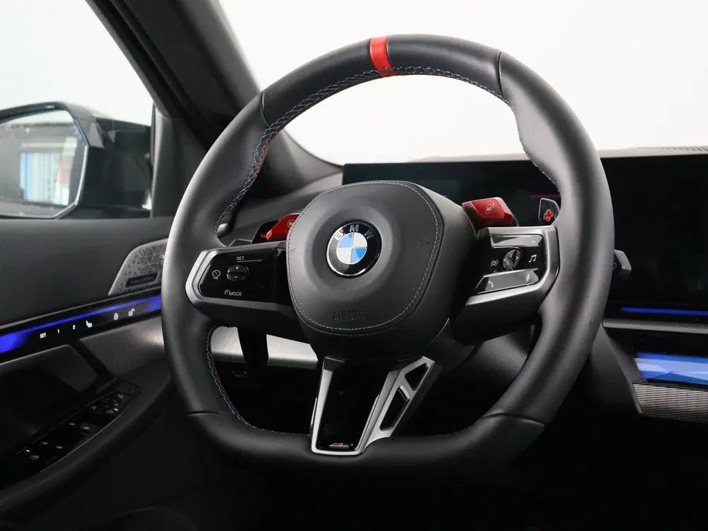 BMW M5 Touring SoH 100% uit 2025, foto 2