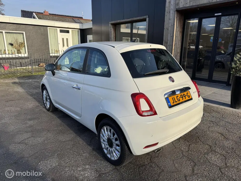 Fiat 500 1.0 Hybrid uit 2021, foto 3