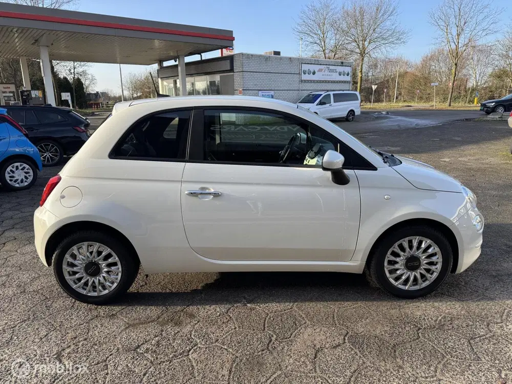Fiat 500 1.0 Hybrid uit 2021, foto 6