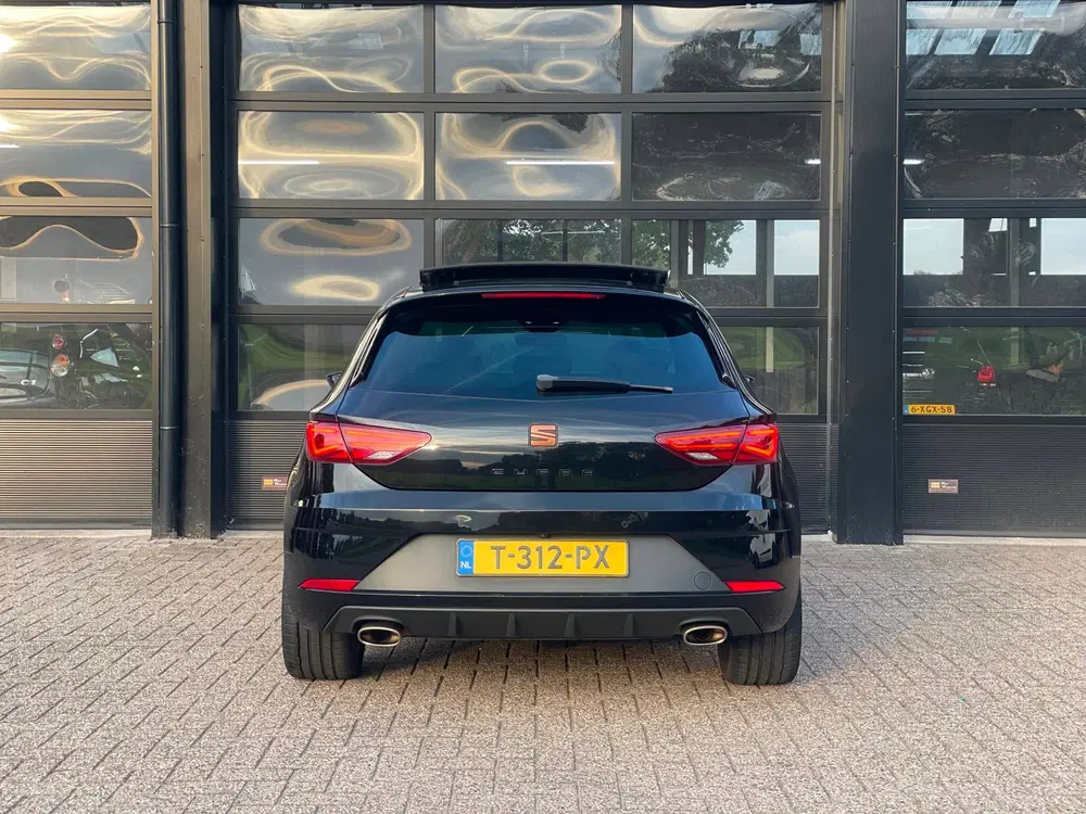 SEAT Leon 2.0 TSI CUPRA Ultimate Edition uit 2020, foto 4