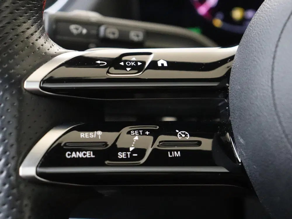 Mercedes-Benz B-Klasse 180 AMG Line Panoramadak uit 2024, foto 12