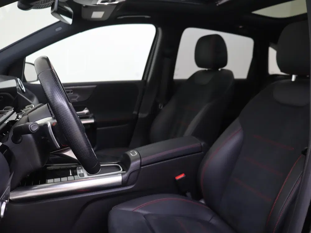 Mercedes-Benz B-Klasse 180 AMG Line Panoramadak uit 2024, foto 15