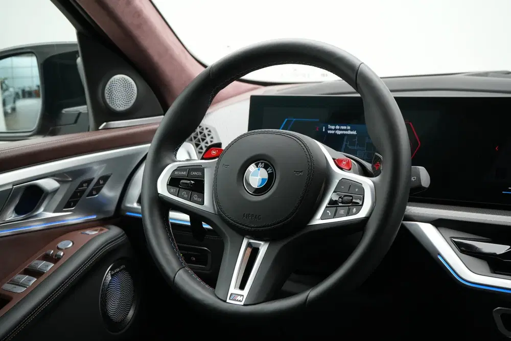 BMW XM PHEV 50e 30 kWh (bj 2026 uit 2026, foto 2