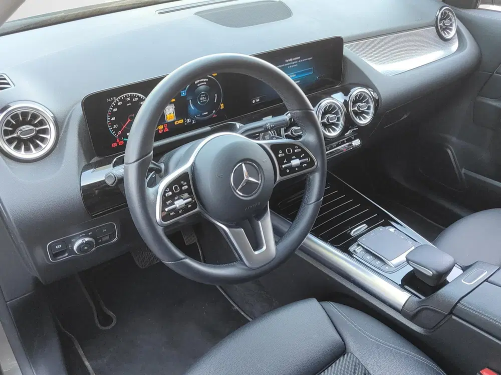 Mercedes-Benz EQA 300 4MATIC 67 kWh Progressive uit 2023, foto 12