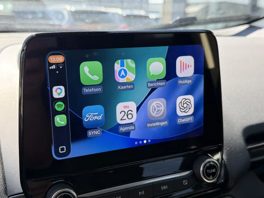 Ford EcoSport 1.0 EcoBoost ST-Line CarPlay uit 2021, foto 2