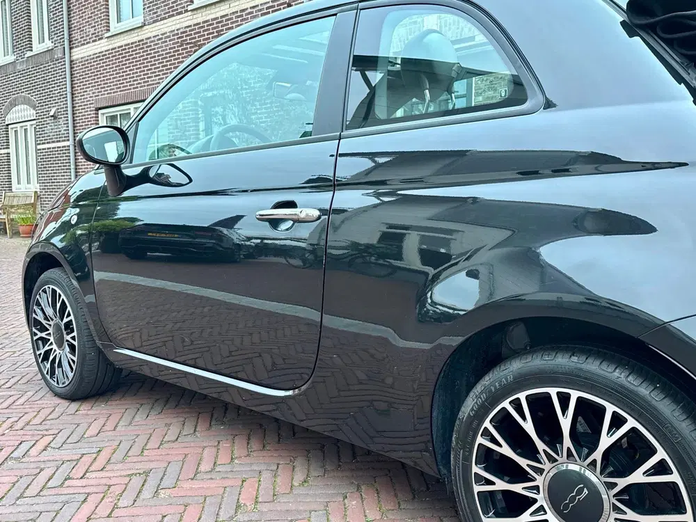 Fiat 500C 1.0 Hybride uit 2024, foto 5