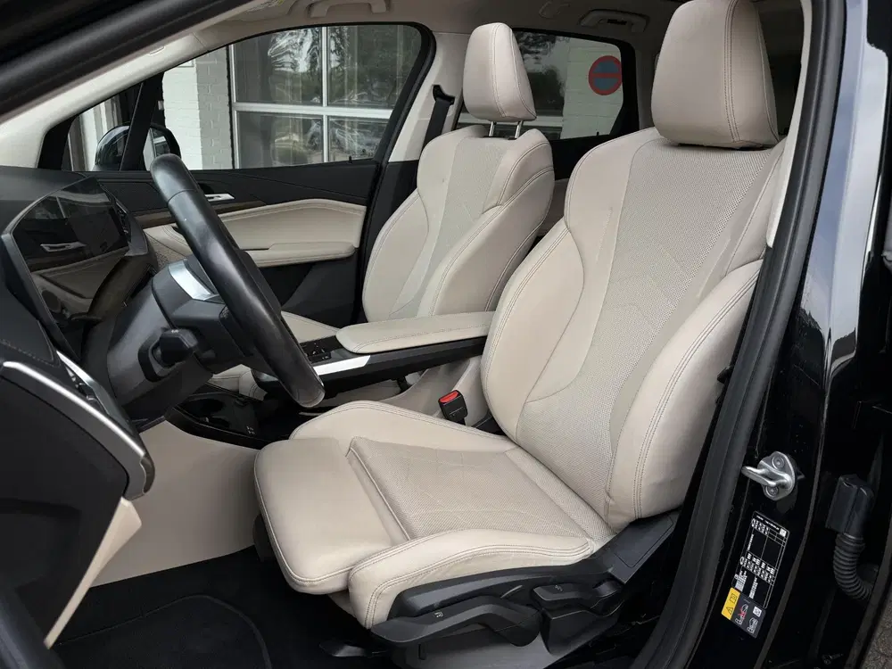 BMW 2-serie Active Tourer 225e xDrive Luxury Line uit 2022, foto 4
