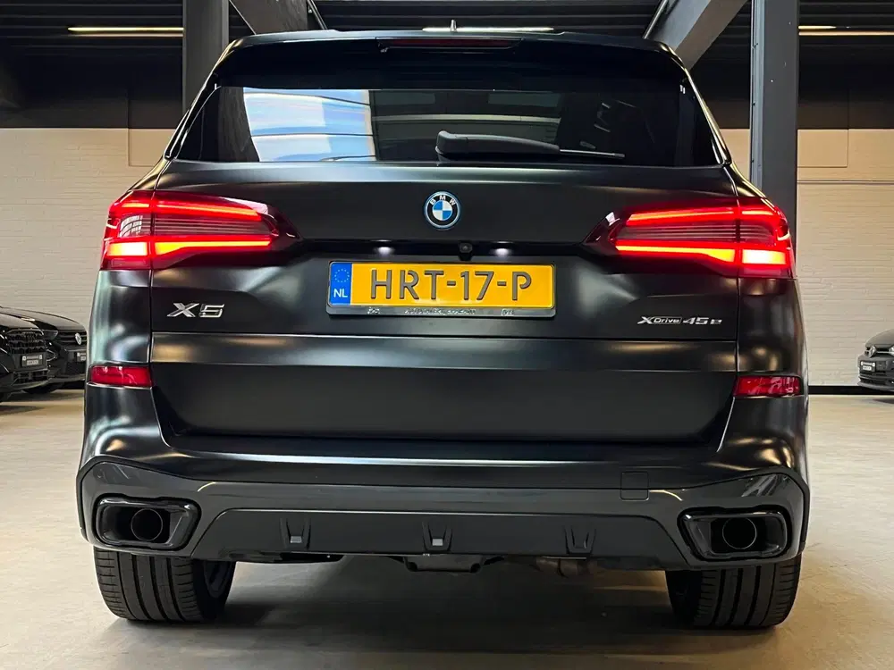 BMW X5 XDrive45e High Executive Carbon uit 2021, foto 4