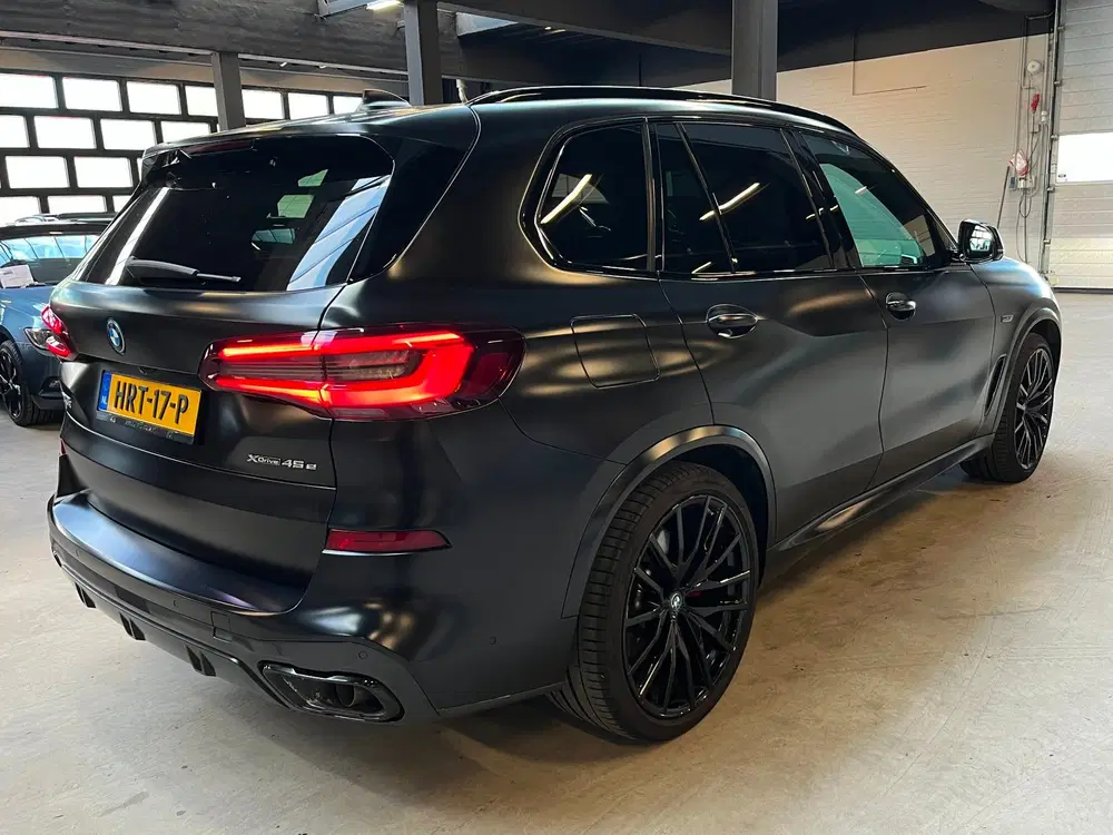 BMW X5 XDrive45e High Executive Carbon uit 2021, foto 5