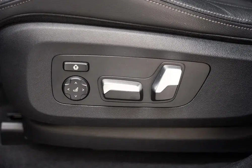 BMW X6 M50i High Executive [ Pano ACC Laserlicht uit 2020, foto 15
